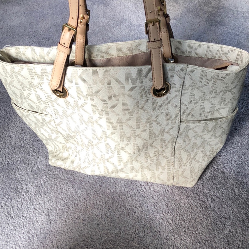 Michael Kors tote